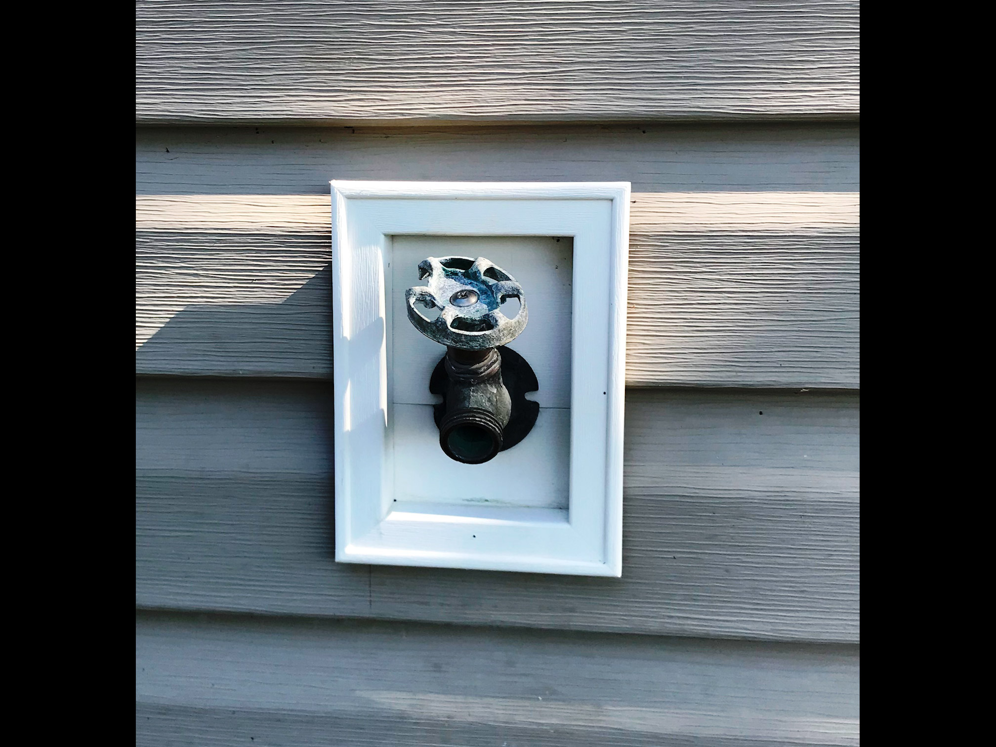 A penetration block added around a spigot.